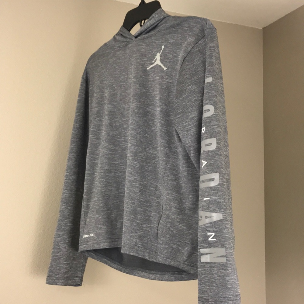 A dri-fit jordon shirt